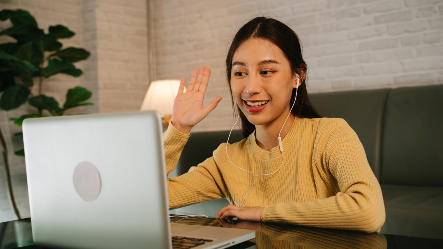 Professional mentorship discussion environment